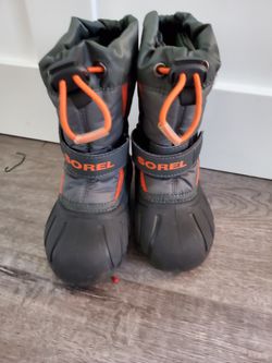 Baby toddler Sorel snow rain boots size 7c