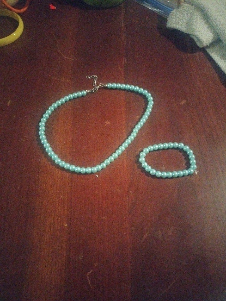 Turquoise Pearl  Choker And Bracelet Set