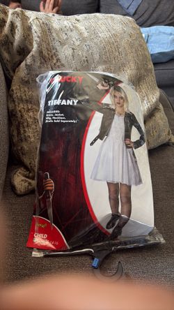 Chucky  Tiffany