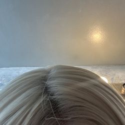 24 Inch BLONDE HUMAN HAIR BLEND WIG 