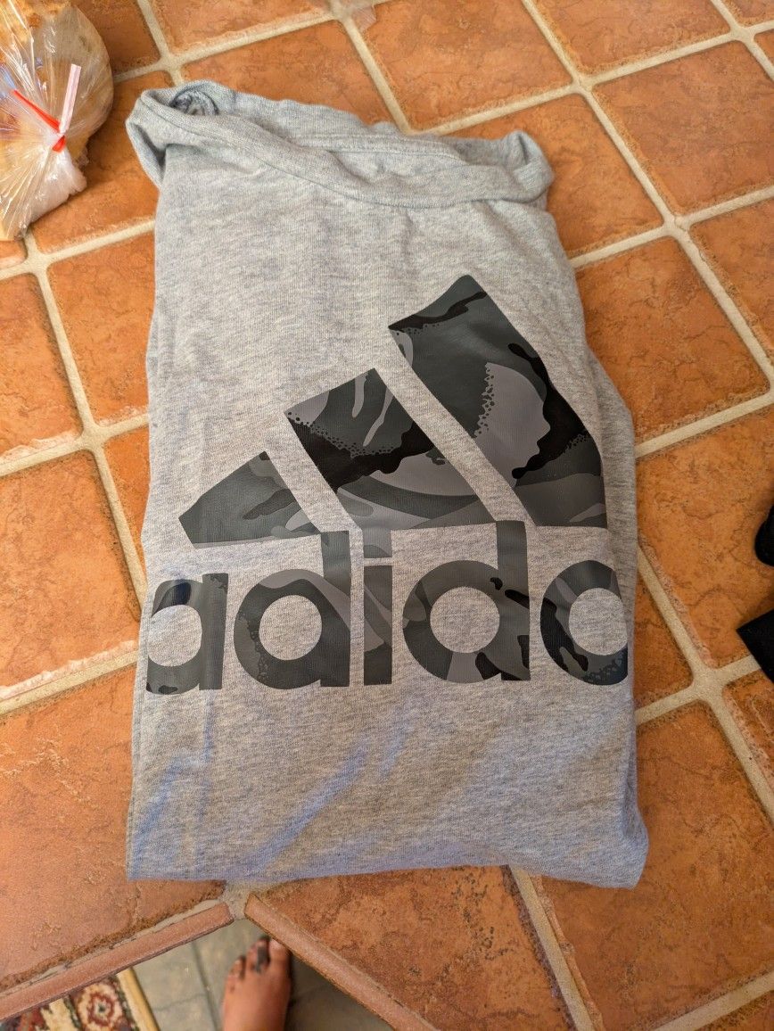 Men's Adidas T-shirt