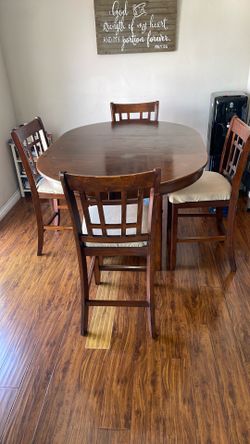 Dinning table