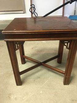 Lane vintage small end table