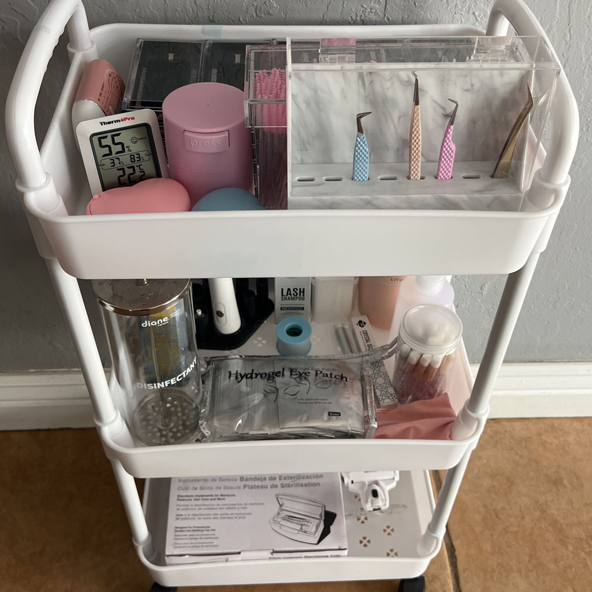 Lash Cart and Supplies for Sale in San Jose, CA - OfferUp