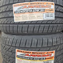 235-40-18 !!! ARROYO SPORT A/S !!! $300 LAS 4 LLANTAS MONTADAS Y BALANCEO INCLUIDO 👌