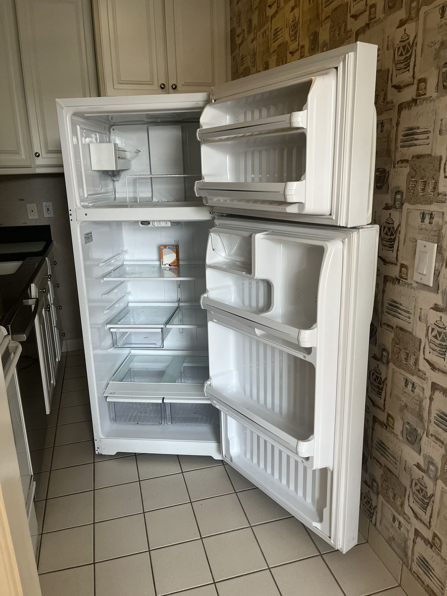 Fridge And Stove (electric)