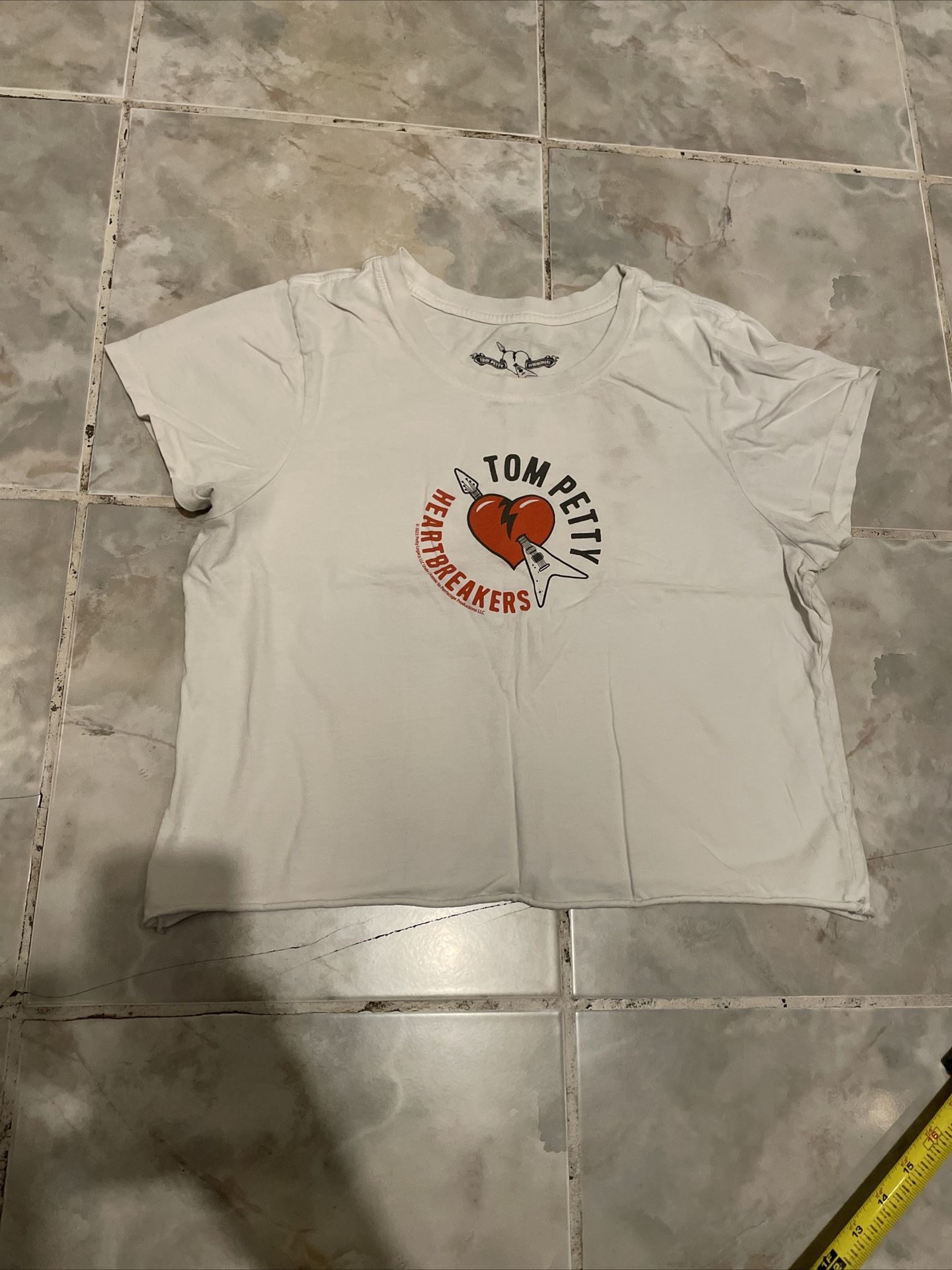 Tom Petty Heartbreakers 2023 Women’s Band T-Shirt Cropped SZ XL Grunge Rock Punk