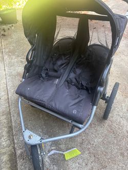 Babytrend Double stroller