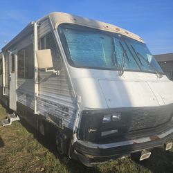 Motorhome 1985 Chevy P30 Chassis 7.4 L 