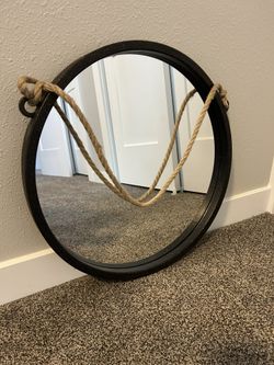 Round Wall Mirror