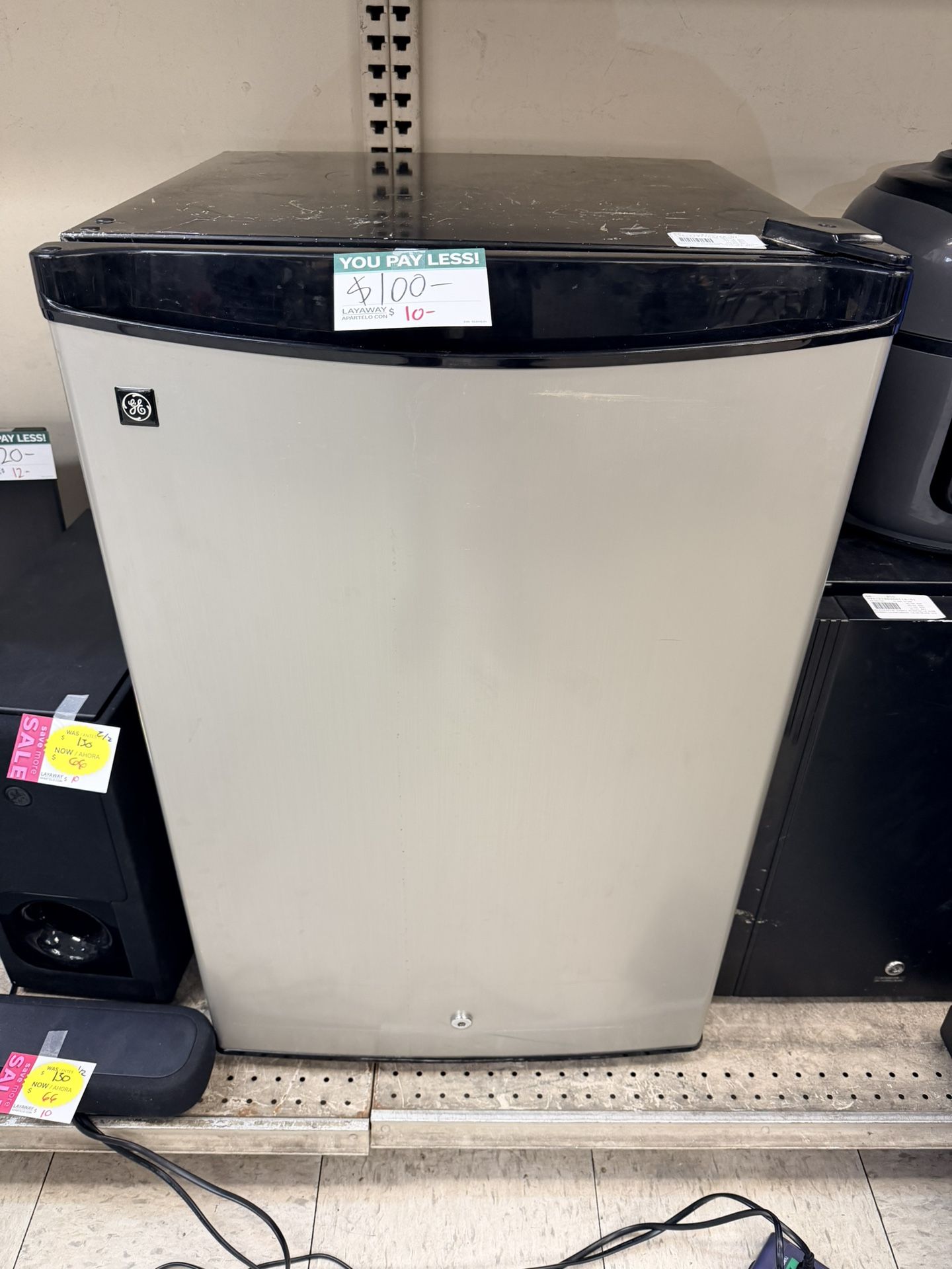 General Electric Mini Fridge