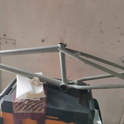 Verde Frame 