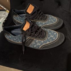 LOUIS VUITTON MEN SHOES 