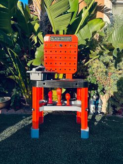 Black+Decker Kids Workbench - Power Tools Workshop !🧰
