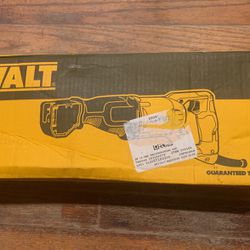 DeWalt Saw