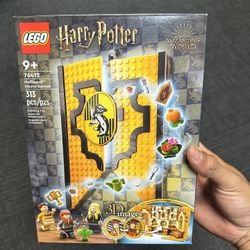 Lego Harry Potter Hufflepuff House Banner 76412