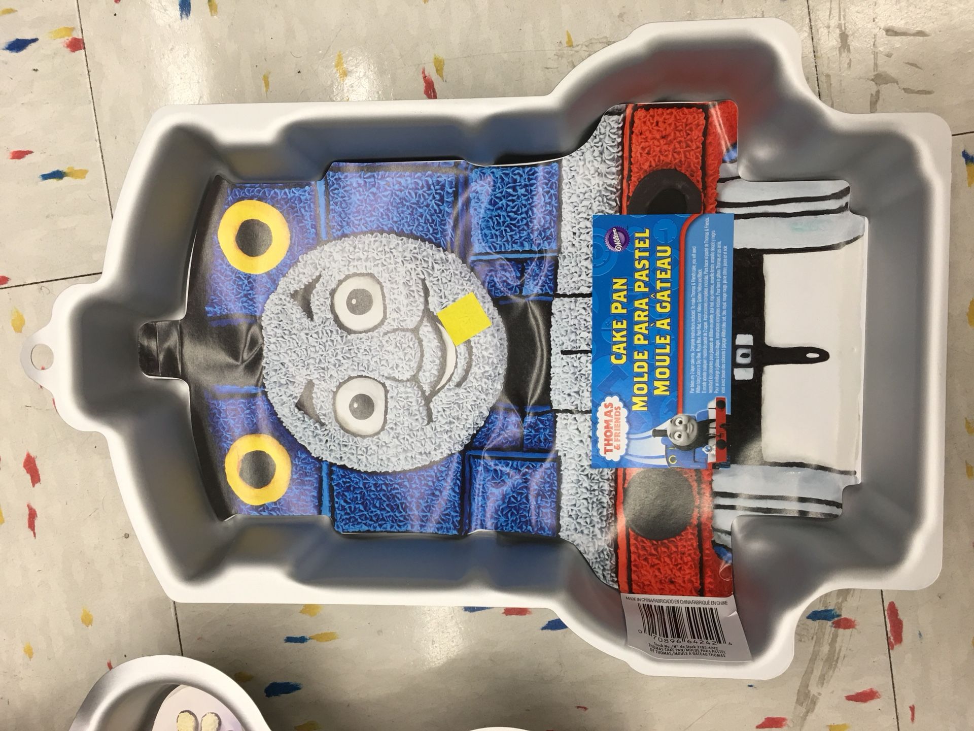 Thomas the train cake pan