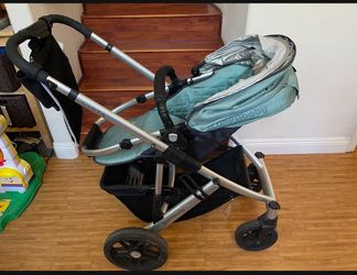 Uppababy Vista Stroller