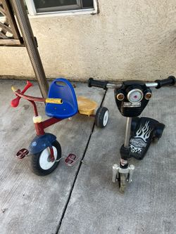 Pedal Tricycle And Motor Harley Davison Scatter