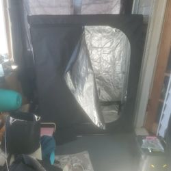Grow Tent. 