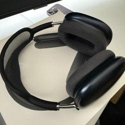 AirPod Maxx 