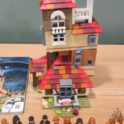 LEGO Harry Potter: Attack on the Burrow (75980) Used all pieces
