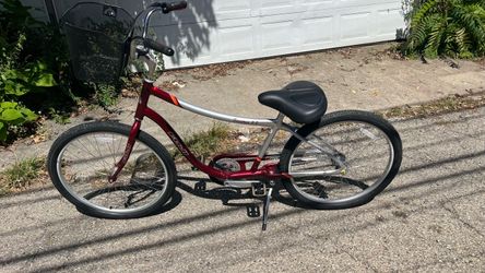 Fuji bike 3 speeds