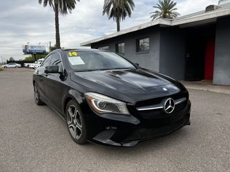 2014 Mercedes-Benz CLA