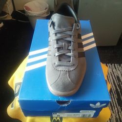 ADIDAS Stadt Sneakers