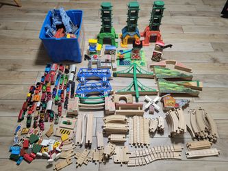 Huge Thomas & Friends Train Lot – Hundreds of Pieces – Super Station, Wooden, Motorized, Die-Cast & BRIO
