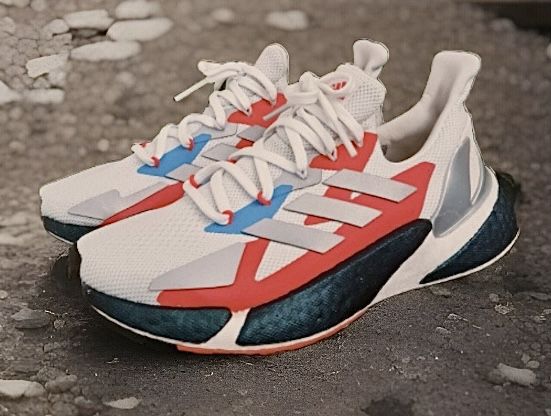 WOMENS ADIDAS BOOST SHOES