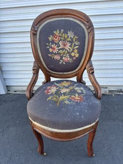Antique Accent Chair 