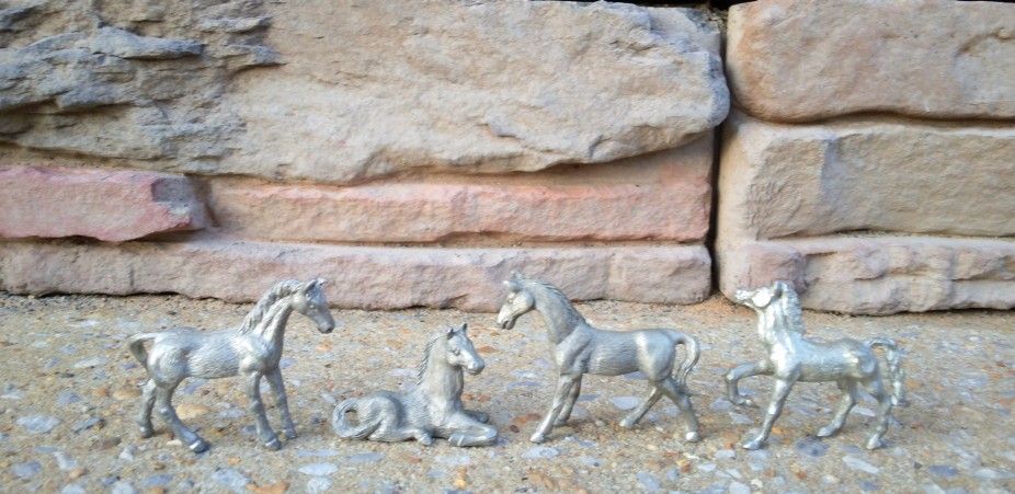 Vintage Spoontiques Small Horses Figurines 