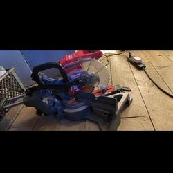 Dual Level compound meter saw
