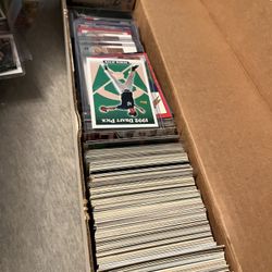 Baseball And Football Cards 