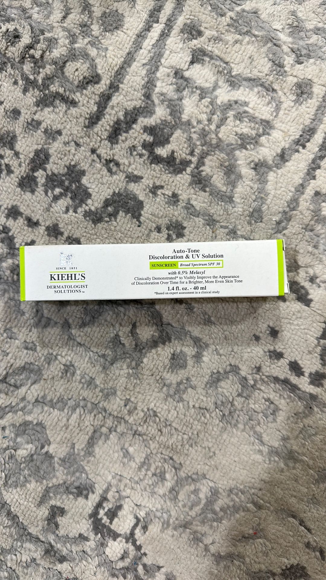 Kiehl’s Auto-Tone Discoloration & UV Solution SPF 30 – 1.4 oz (40 mL)