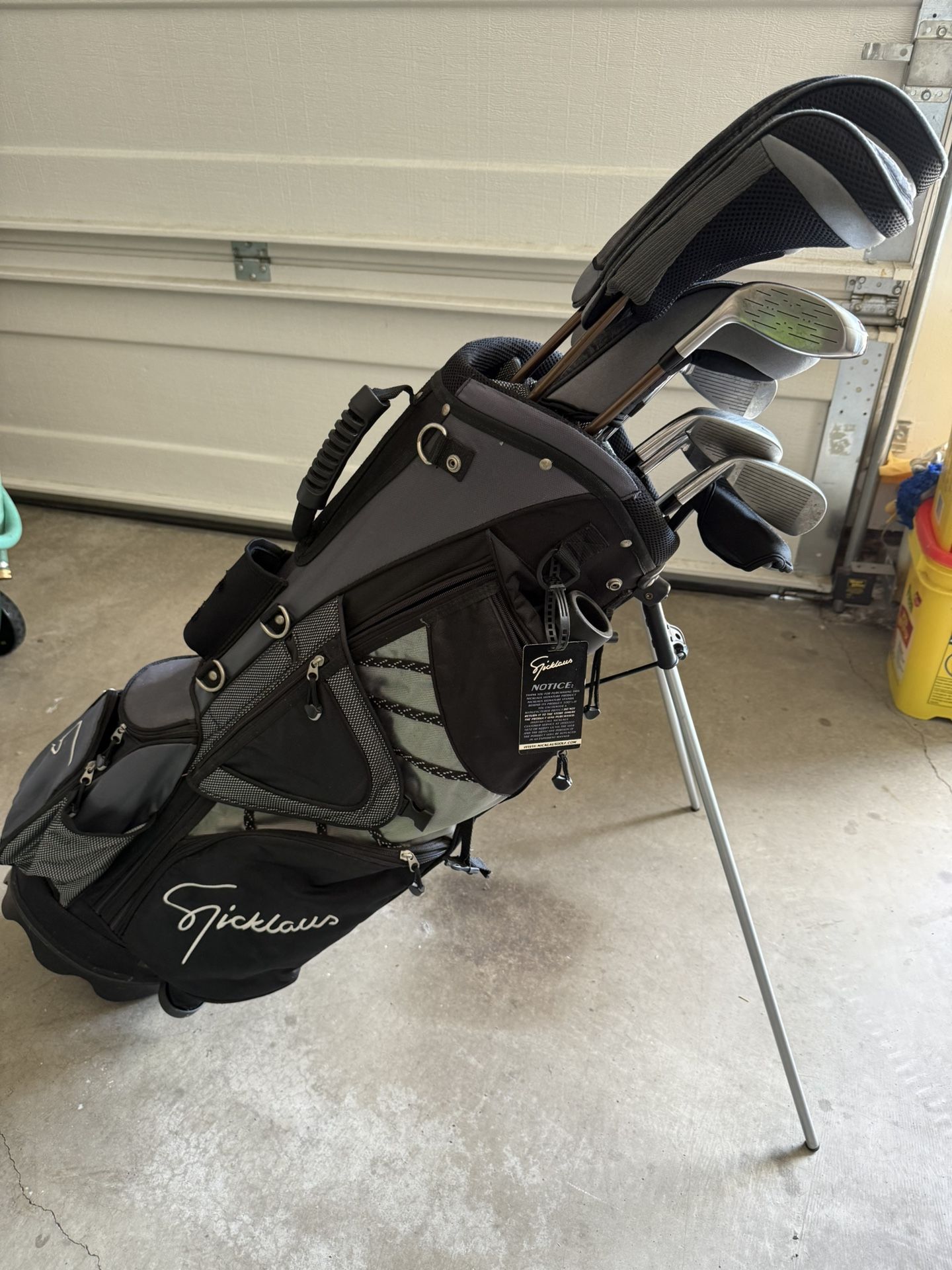 Nicklaus Complete Golf Set Club with Bag