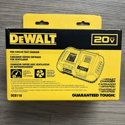 Dewalt Fast Charger 