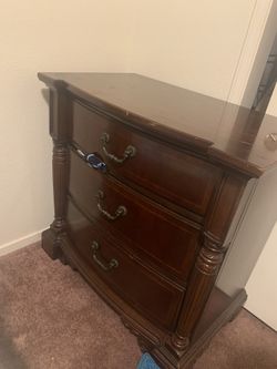Queen Size Bed