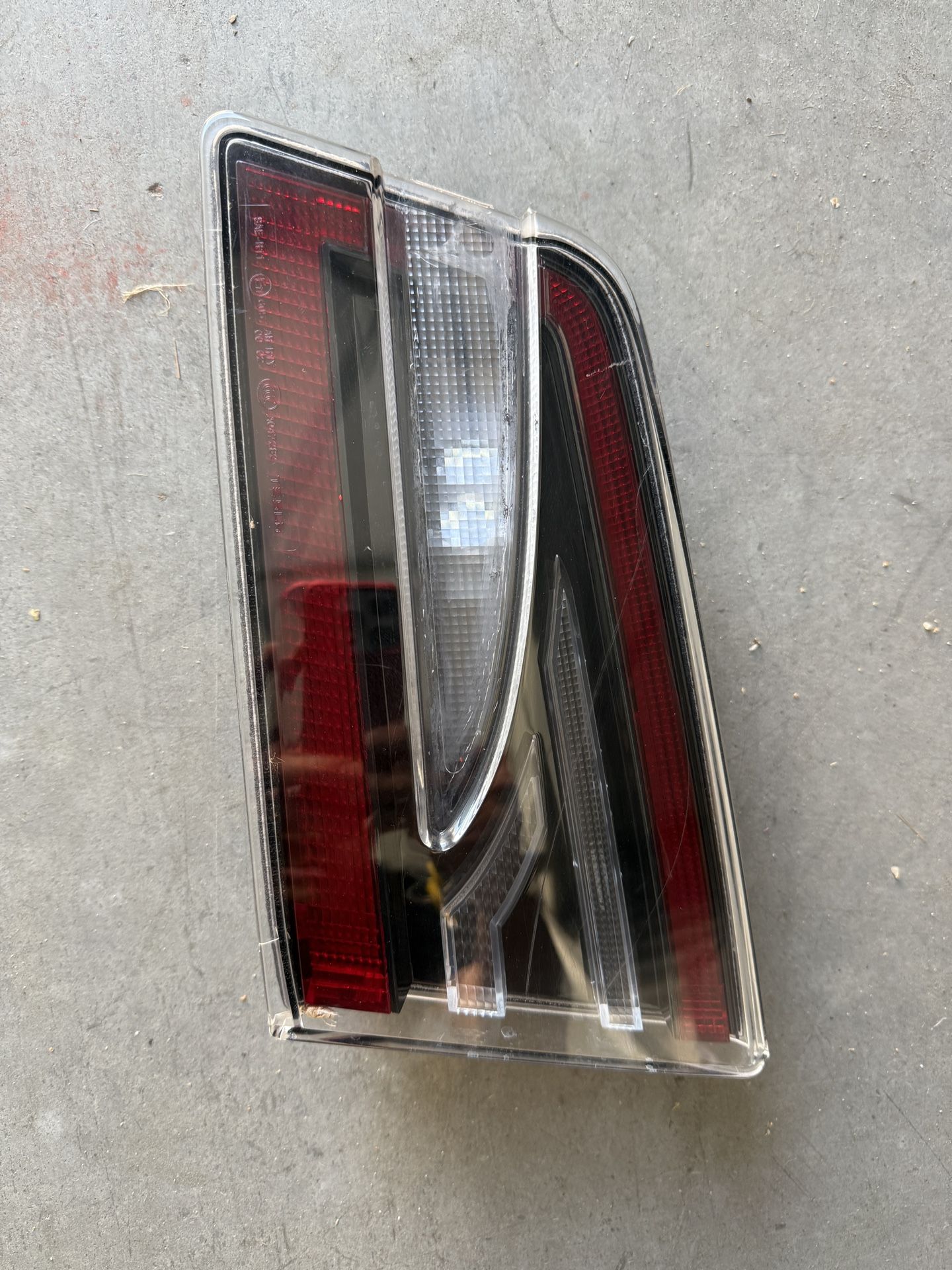 Tesla Model S Rear Right Passenger Inner Tail Light ✅ 12-20 OEM
