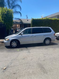 2004 Honda oddsey