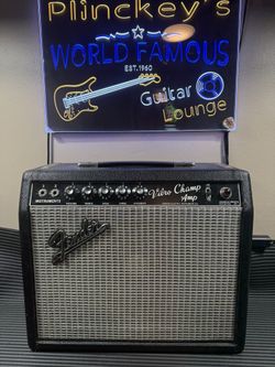 FENDER Original 1965 Vibro Champ Amp !!