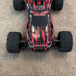 Traxxas Rustler 4X4 VXL, 