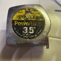 Stanley 35ft Power Lock Tape Measure 
