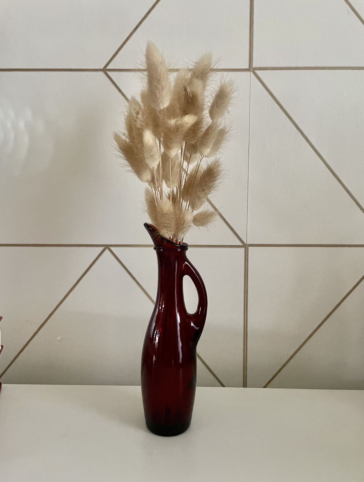 Vintage Avon Red 8” Glass Vase w/ Dried Bunny Tails Pampas - Dried Flowers
