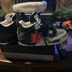 Air Jordan 4 Retro Size 14
