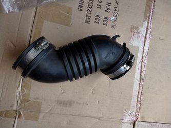 SUBARU LEGACY GT 2005-2009 OEM INTAKE HOSE