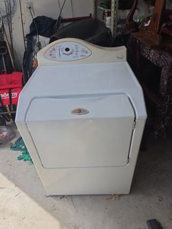 Gas dryer
