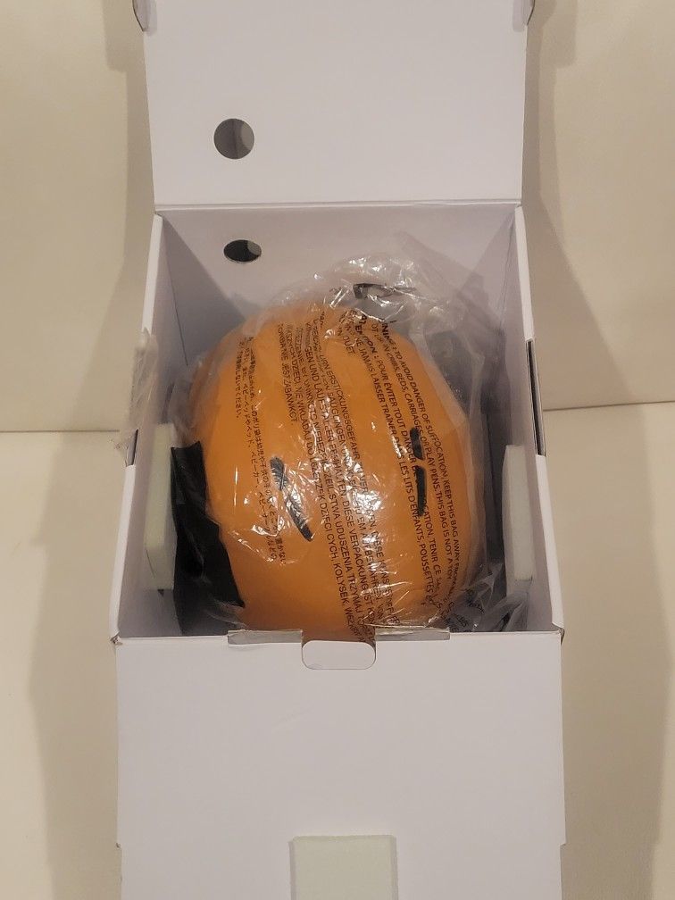 ~NEW~ ANON HIGHWIRE SNOWBOARD HELMET - DOA ORANGE
(size: SMALL 52 - 55 cm)