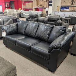 Betrillo Black Sofa